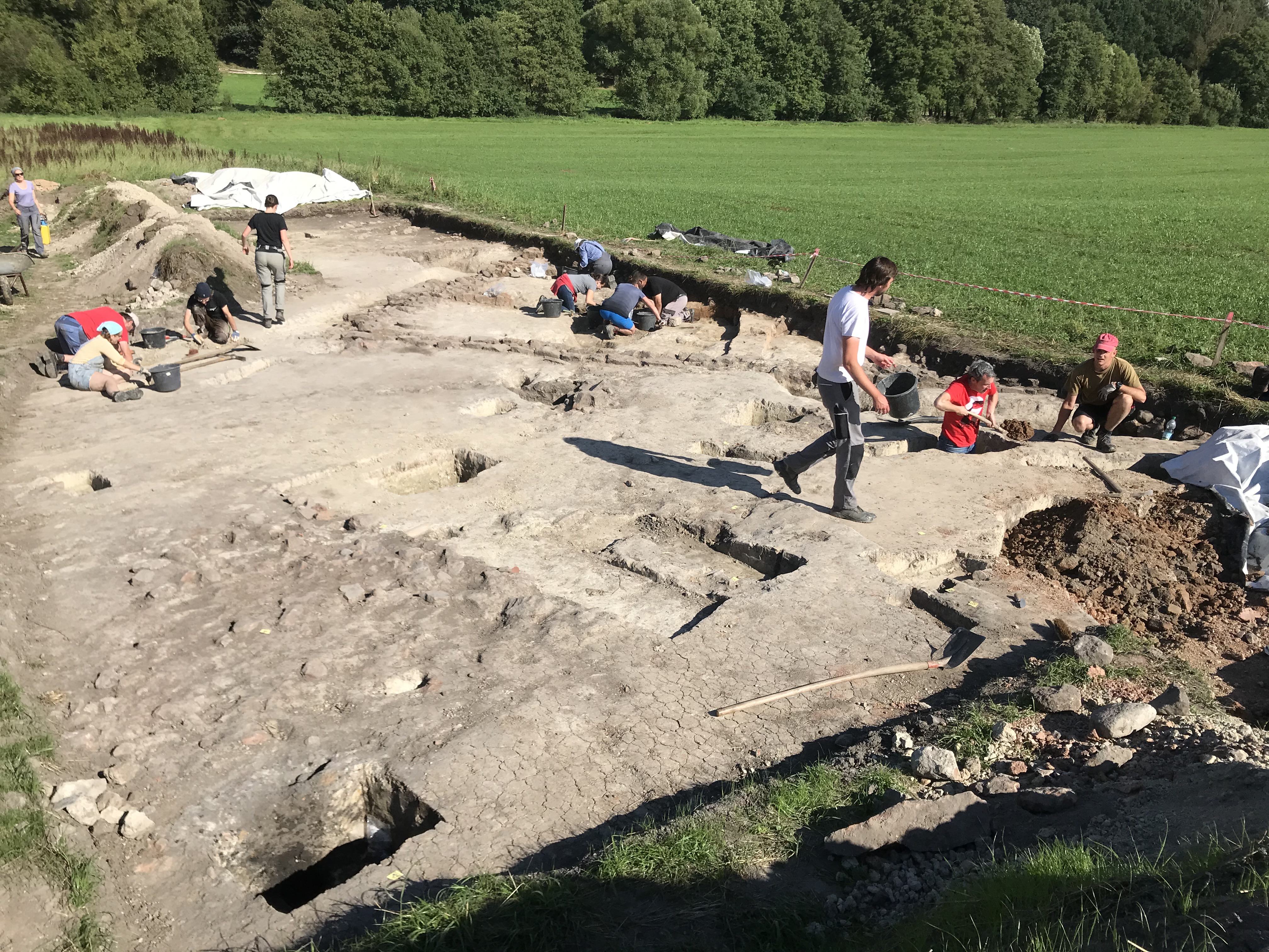 Ein Arbeitsfoto w&auml;hrend der Grabung