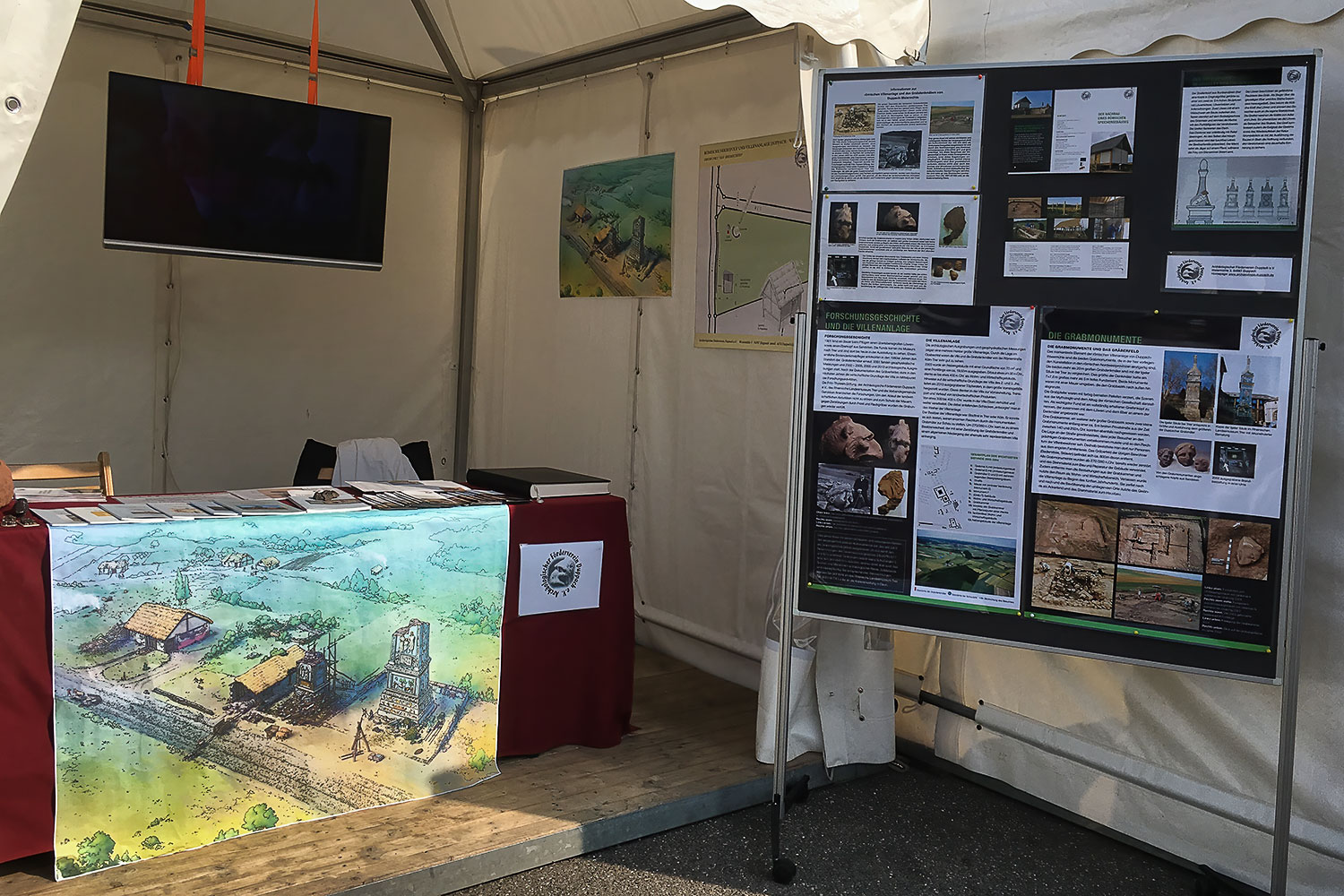 Stand beim Ehrenamtstag in Bad H&ouml;nningen