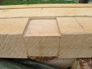 Die ersten Aussparungen sind zu sehen