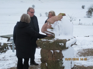 Staatssekret&auml;r Walter Schumacher und Astrid Schmitt MdL am Greifenkopf