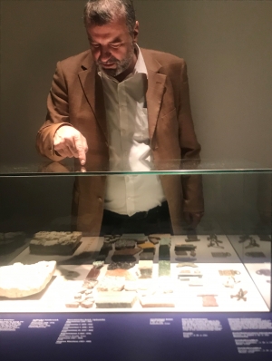 Dr. Marcus Reuter - &uuml;ber 40 Steinsorten aus Steinbr&uuml;chen in der T&uuml;rkei, Griechenland, &Auml;gypten, Tunesien, Italien, Frankreich, Belgien und Deutschland wurden im antiken Trier verarbeitet